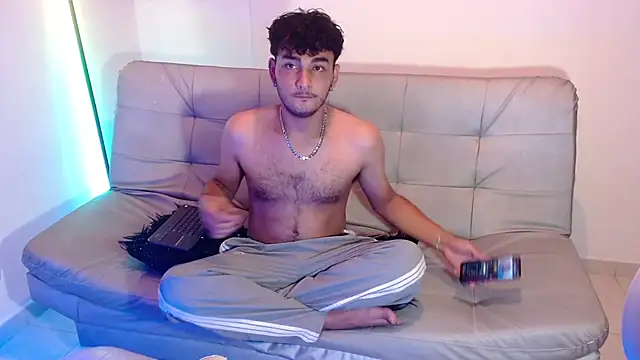 Valentin peach online show from September 27, 9:34 pm