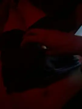 Desconocid57806 online show from November 10, 8:52 am