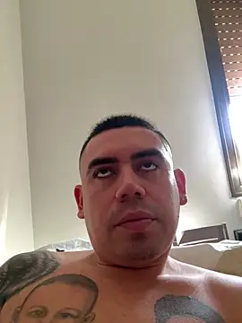 davidxxx099 online show from February 17, 1:43 pm