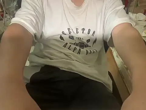 Alextran1002 online show from December 18, 5:20 pm