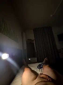 spouicke online show from April 2, 10:39 pm