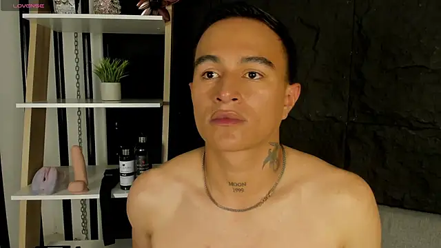 LiamDeep online show from September 25, 9:35 pm