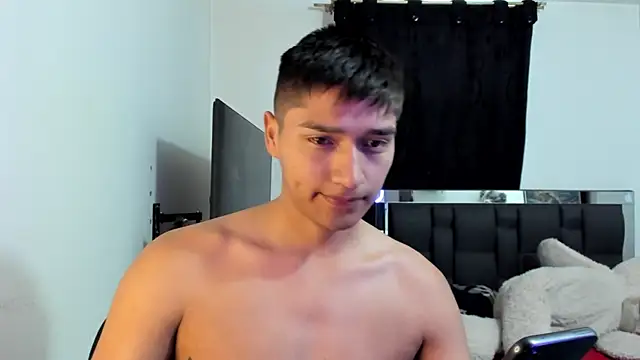 mateo-Esposito online show from April 29, 4:00 pm