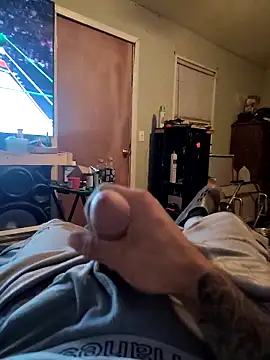 Wolfyking95 online show from September 13, 6:03 am