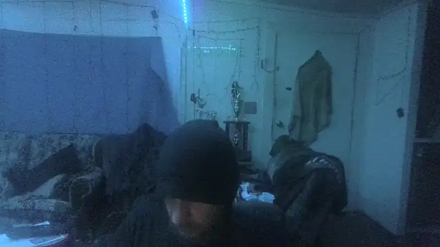 Poundtown1226 online show from January 17, 5:43 am