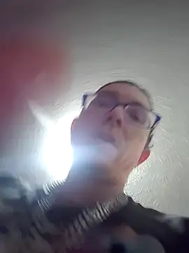 Eyelisss online show from November 28, 7:27 pm