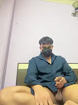 Snapshot of playboyxxx1905 chatting on September 16, 2:29 pm playboyxxx1905 online show from September 16, 2:29 pm