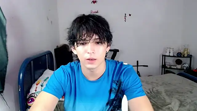 Snapshot of big_lunatic chatting on October 25, 4:36 am big lunatic online show from October 25, 4:36 am