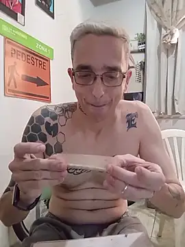 dinho carioca online show from March 23, 2:12 pm