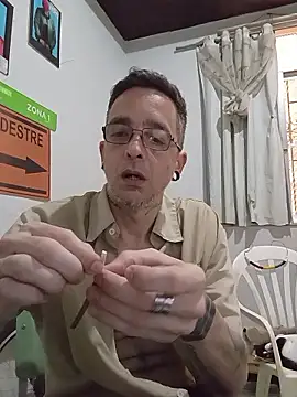 dinho carioca online show from January 8, 1:38 pm