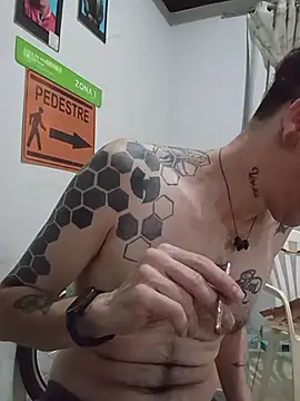 dinho carioca online show from December 2, 2:09 pm