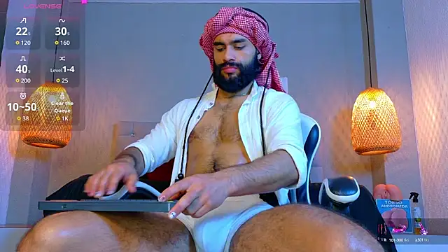 Thaiel Fosteer online show from October 3, 1:49 pm