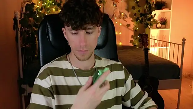 mark caron online show from April 3, 8:38 pm