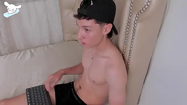 LittleDanny  online show from October 4, 4:01 pm