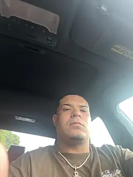 YadielPublic online show from October 17, 8:02 pm