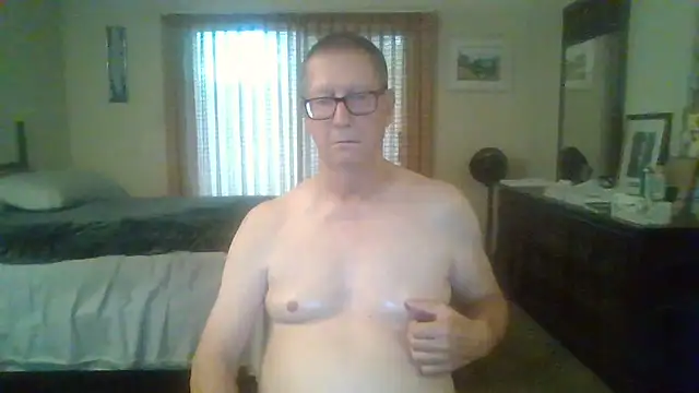 camminmichaellll online show from September 29, 11:22 pm