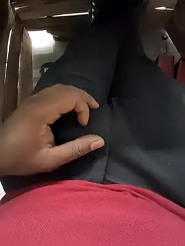 Snapshot of blackyporiki chatting on September 13, 5:52 am blackyporiki online show from September 13, 5:52 am