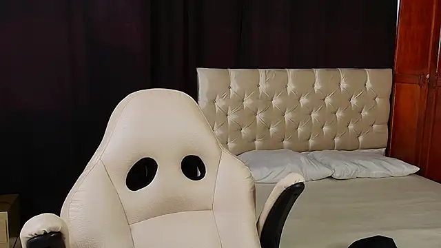 jiro kenji1 online show from January 13, 2:43 pm