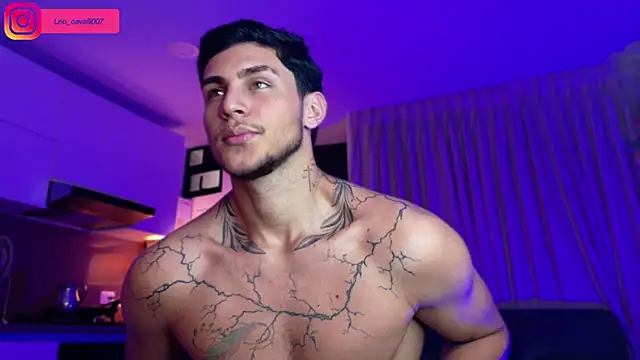 Snapshot of LeoCavalli_ chatting on September 17, 4:19 pm LeoCavalli  online show from September 17, 4:19 pm