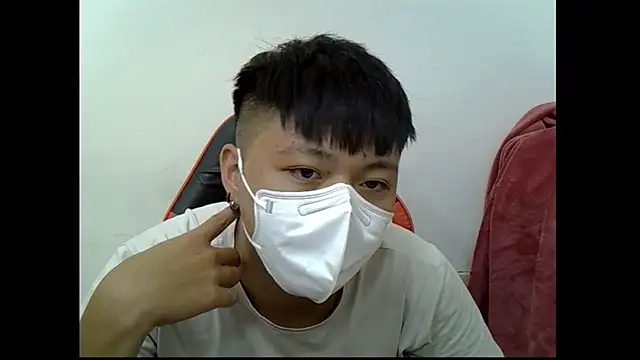 zhu000000 online show from September 28, 8:45 am