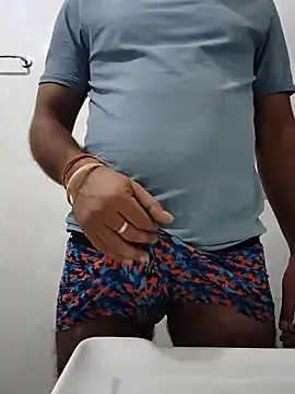 Snapshot of bigdick_lickingexpert08 chatting on October 1, 8:13 pm bigdick lickingexpert08 online show from October 1, 8:13 pm