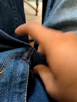 Snapshot of bigdick_lickingexpert08 chatting on October 27, 8:49 am bigdick lickingexpert08 online show from October 27, 8:49 am