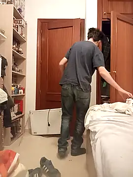 oscartres online show from September 28, 8:18 pm