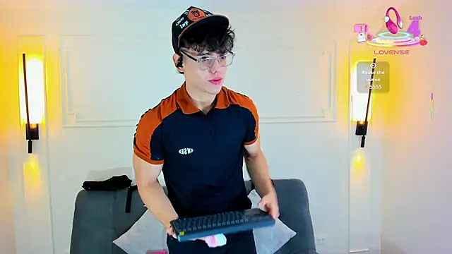 Jhoumod 21 online show from September 15, 12:17 pm