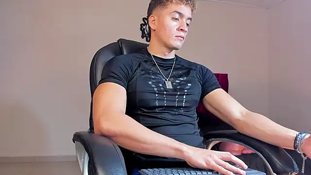 paull george online show from September 23, 3:00 pm