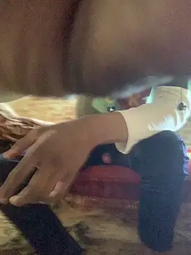 uniquesexyboy5689 online show from March 2, 9:27 am