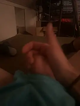 Snapshot of eltet12 chatting on September 20, 6:08 pm eltet12 online show from September 20, 6:08 pm