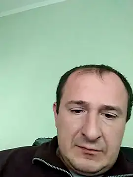 Snapshot of zurab39 chatting on October 10, 7:13 am zurab39 online show from October 10, 7:13 am
