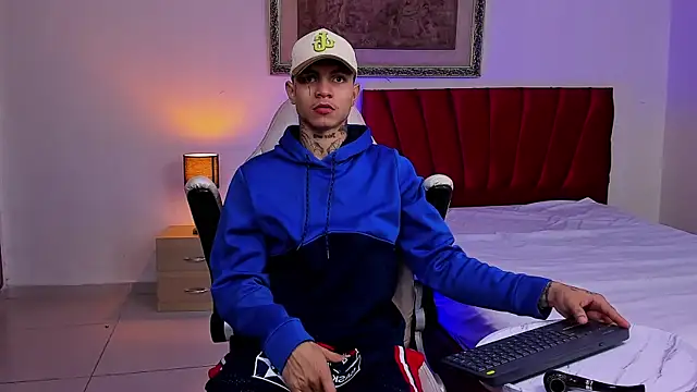 john mystic online show from April 12, 7:54 am