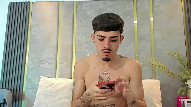 NikoStone  online show from December 3, 4:29 am