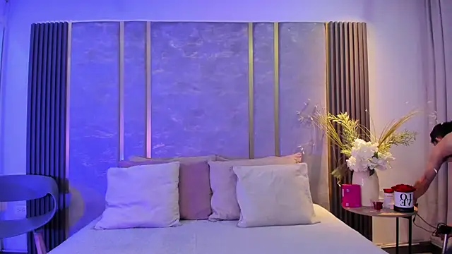 Snapshot of NikoStone_ chatting on September 23, 4:01 am NikoStone  online show from September 23, 4:01 am