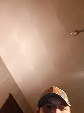 Snapshot of Bush_smusher chatting on November 2, 2:49 am Bush smusher online show from November 2, 2:49 am