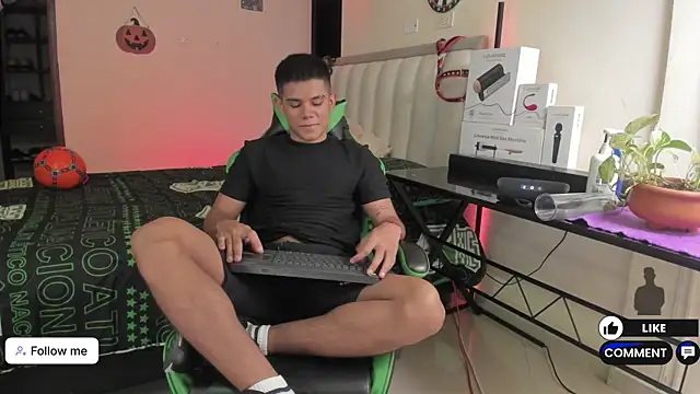 Jack castell online show from September 30, 12:20 pm