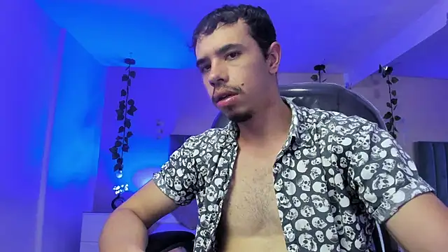 Muscle Scott online show from January 9, 7:30 pm