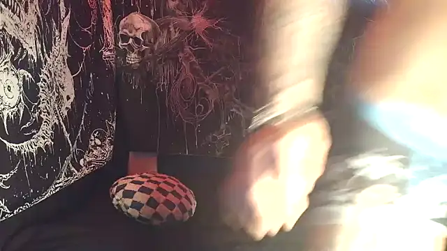 silversage92 online show from October 18, 9:09 pm