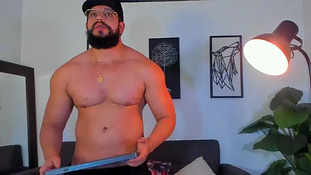 Justin kingX7 online show from June 20, 9:25 am