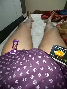 mommylover5 online show from November 21, 4:39 pm