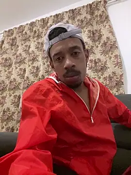 Snapshot of fitsexyman chatting on October 18, 7:08 pm fitsexyman online show from October 18, 7:08 pm