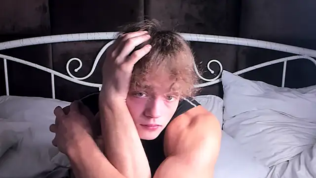 ChaseMuscular online show from September 25, 10:36 am