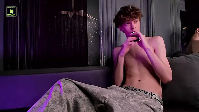 Kevin Garsia online show from November 19, 8:09 pm