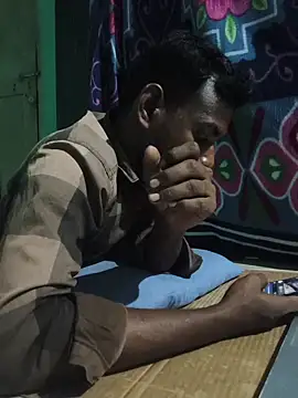 Tamilgud23 online show from December 2, 4:54 pm