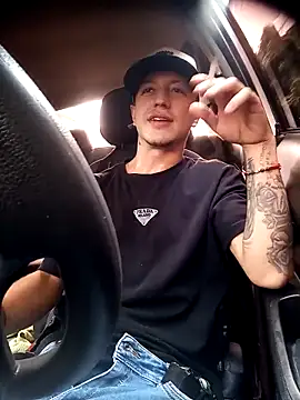 DebutingPathway online show from November 10, 2:44 pm