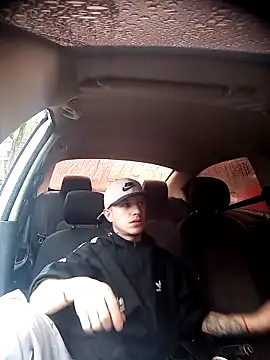 Snapshot of DebutingPathway chatting on October 12, 11:48 am DebutingPathway online show from October 12, 11:48 am