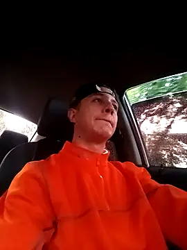 Snapshot of DebutingPathway chatting on September 19, 11:21 am DebutingPathway online show from September 19, 11:21 am