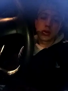 Snapshot of DebutingPathway chatting on September 18, 9:11 am DebutingPathway online show from September 18, 9:11 am