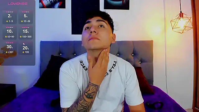 Nicolas James Sc online show from September 19, 2:28 pm